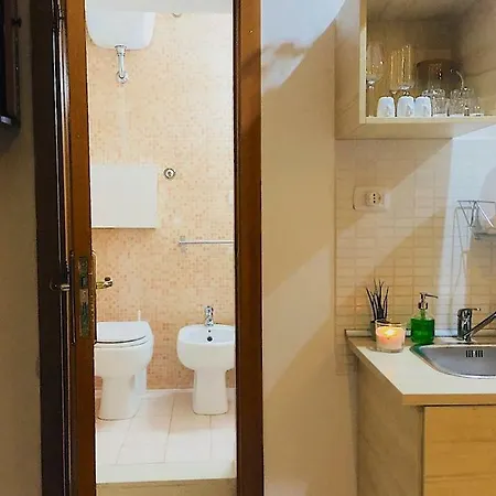 Lorenzo's Art - Spaccanapoli 2 Minuti *