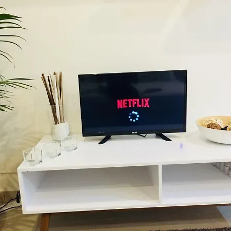 Lorenzo's Art - Spaccanapoli 2 Minuti Apartamento *