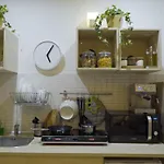 Lorenzo's Art - Spaccanapoli 2 Minuti *