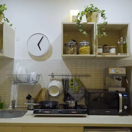 Lorenzo's Art - Spaccanapoli 2 Minuti *