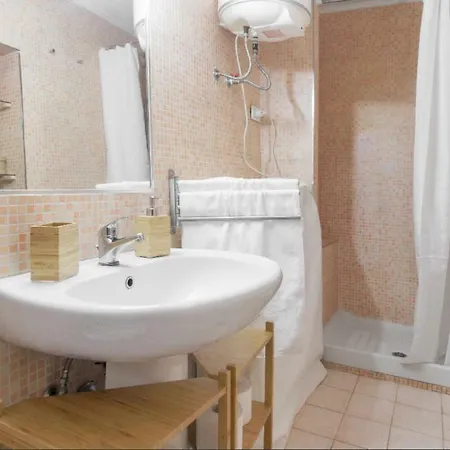 Lorenzo's Art - Spaccanapoli 2 Minuti