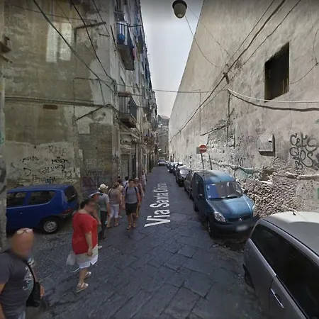 Lorenzo's Art - Spaccanapoli 2 Minuti Апартаменты Неаполь