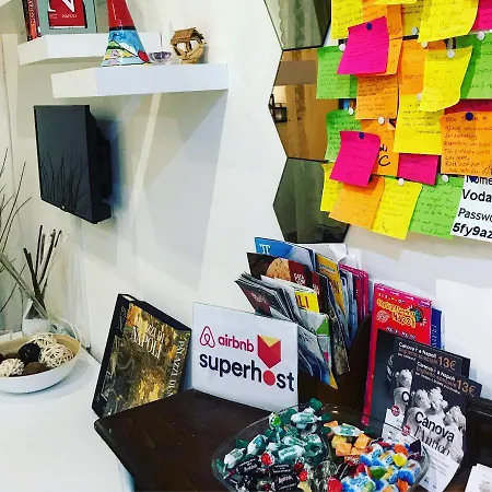 Lorenzo's Art - Spaccanapoli 2 Minuti